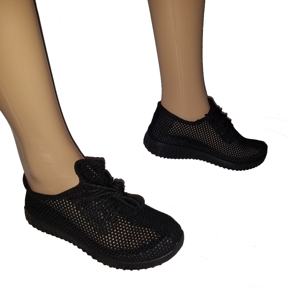 It's A Cruel Summer Sneakers - Black